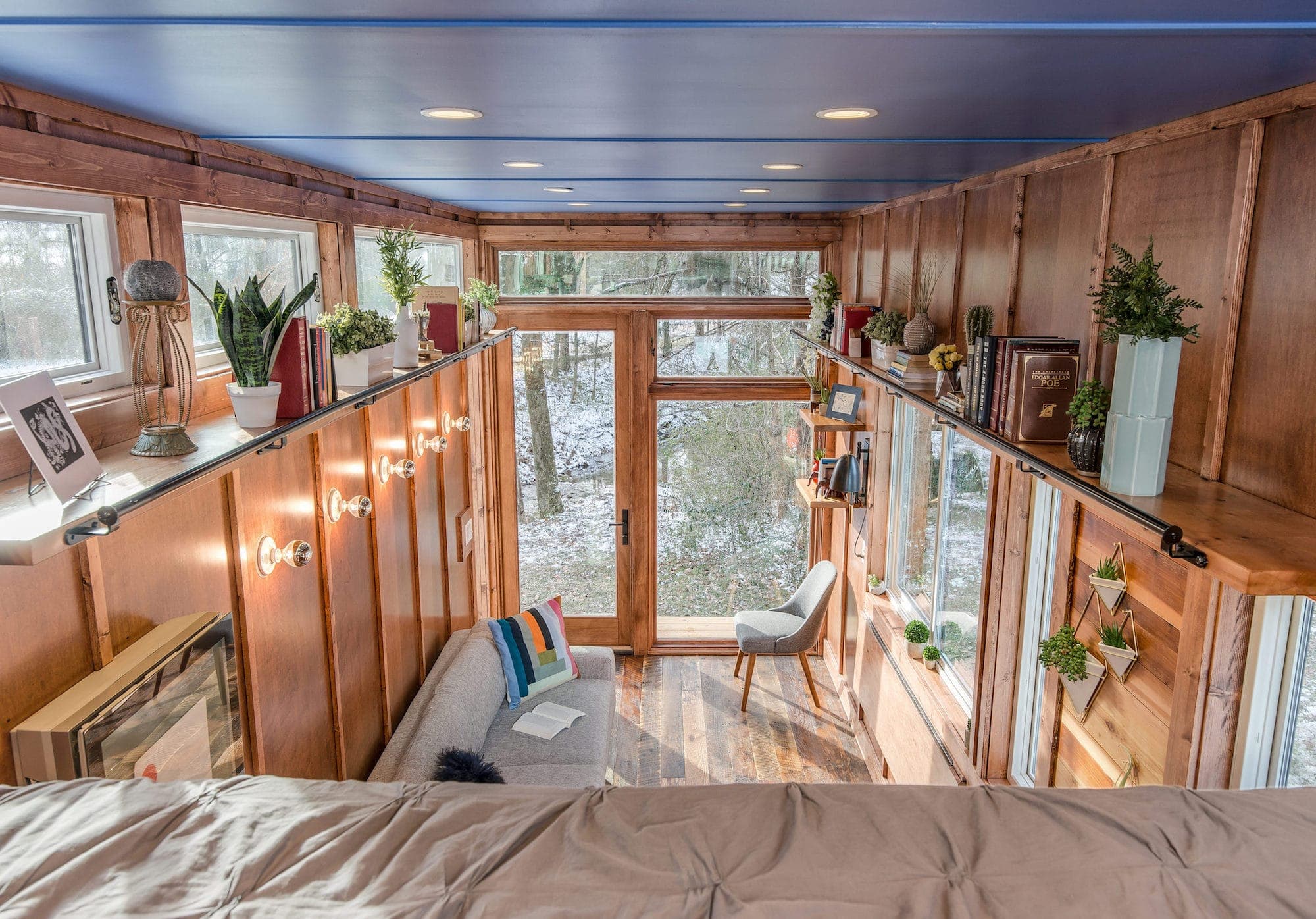 Ein sonderbares Refugium inmitten der Natur: The Cornelia Tiny House 8
