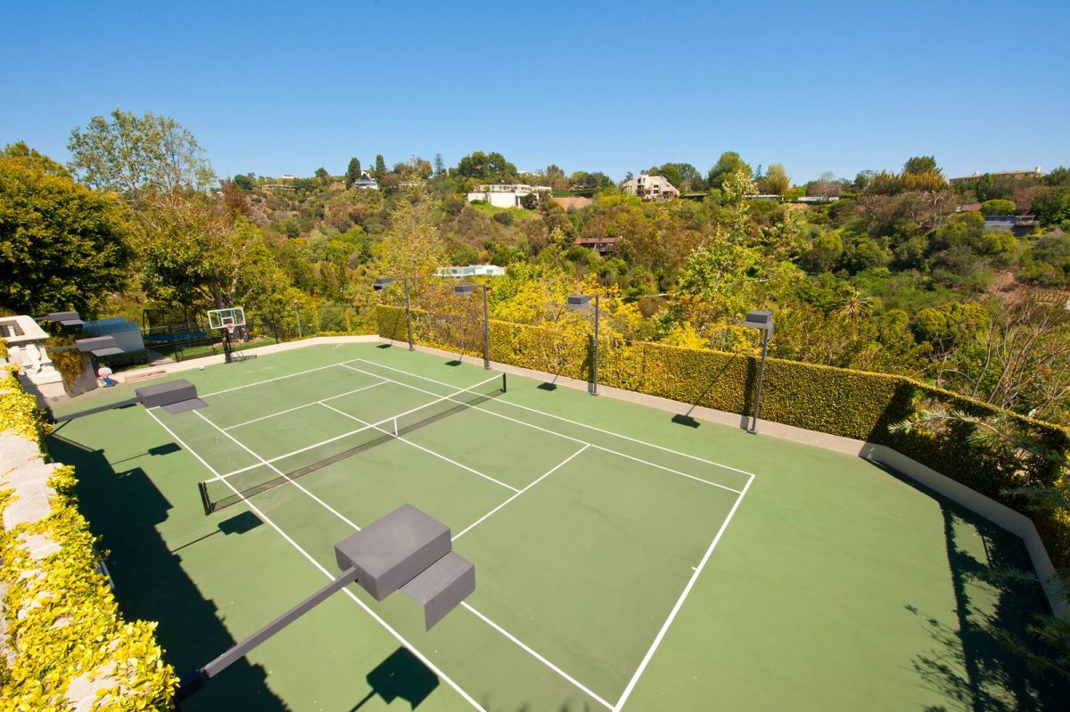 Das sind Elon Musk’s Millionen Dollar Anwesen in Bel Air