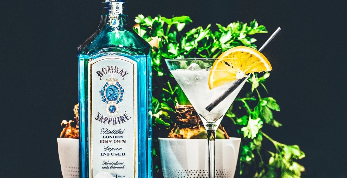 Menschen, die Gin trinken, sind selbstbewusster und sexy
