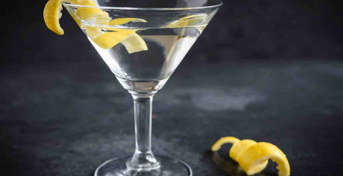 Der perfekte Martini: So wird er gemacht (Rezept & Zubereitung)