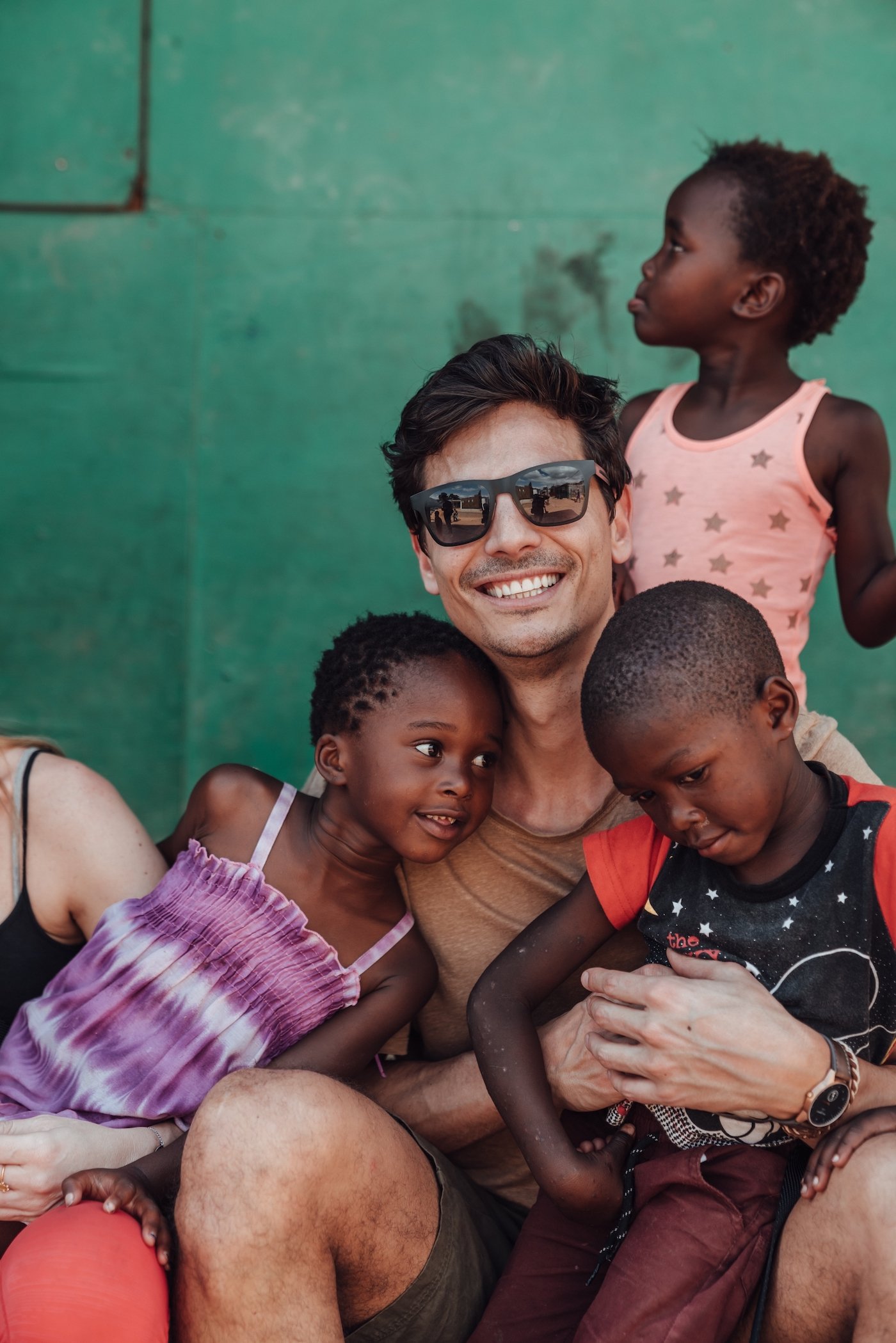 Clean Water for Langrug: How Influencers are Helping Charities to Make a Difference 12