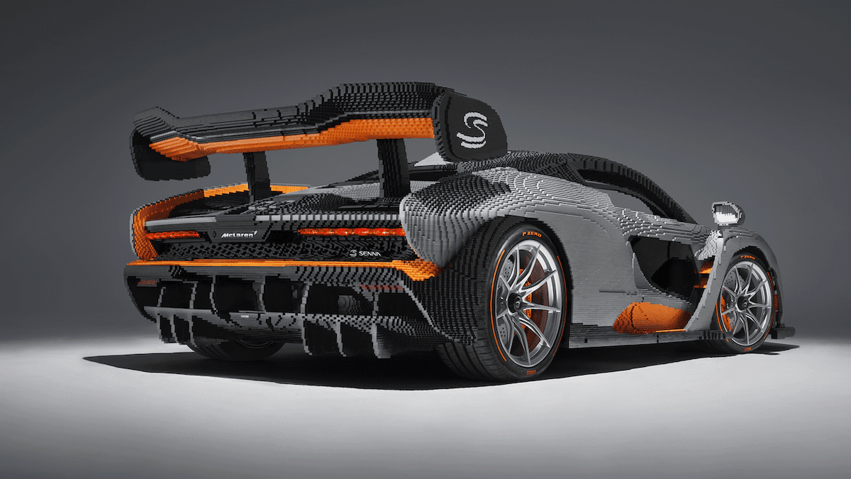 Lego baut einen McLaren Senna aus Legosteinen nach 5