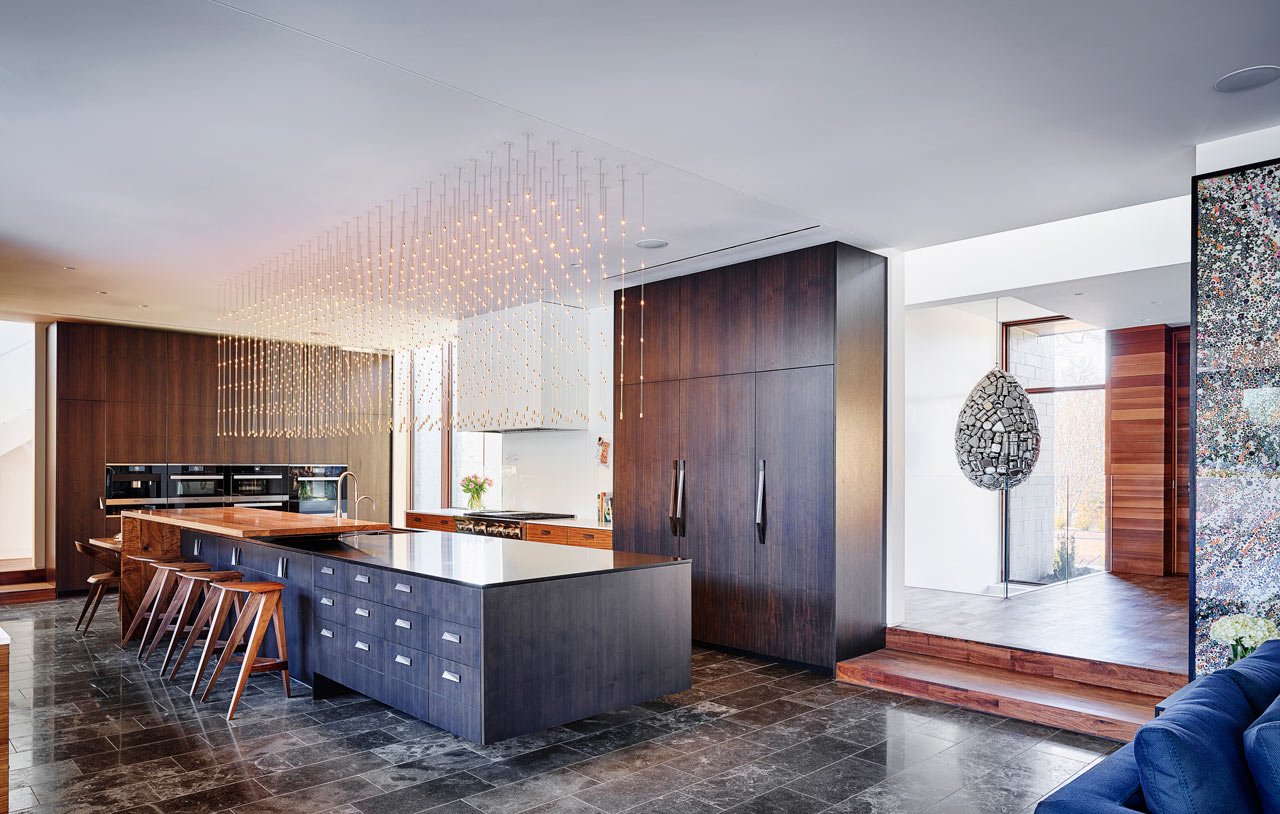Bauhaus reloaded: The Artery Residence 10