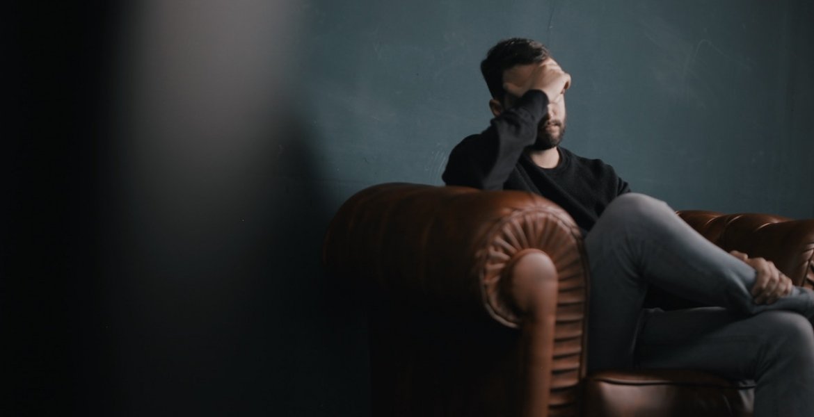 Workaholic: 7 Anzeichen, dass du arbeitssüchtig bist