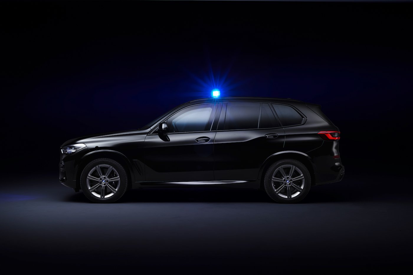 Schutz ohne Kompromisse: Der neue Panzer-BMW X5 Protection VR6 2