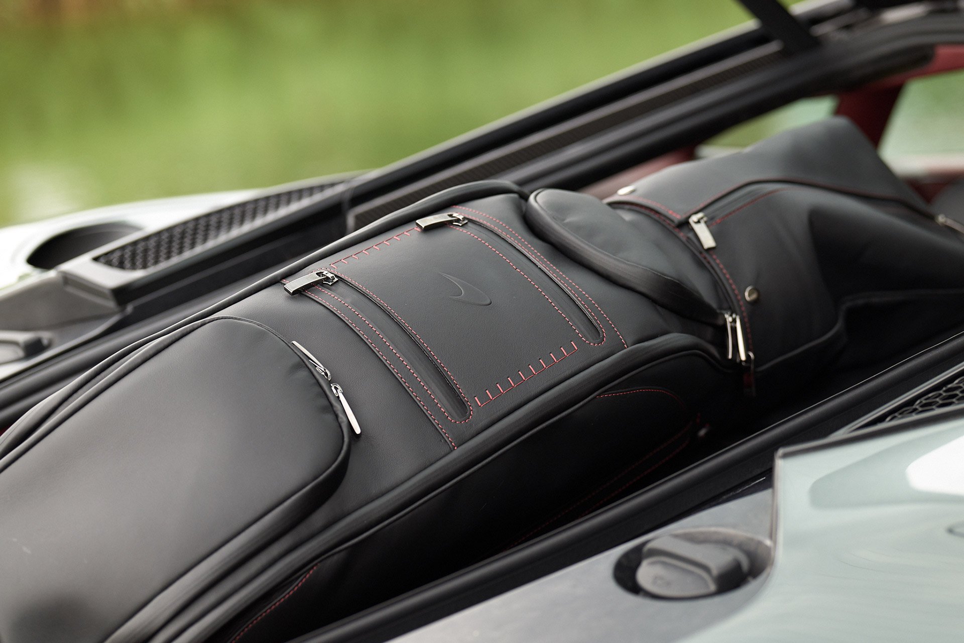 Gut verpackt: Das exklusive McLaren GT Kofferset für 15.400 Dollar 4