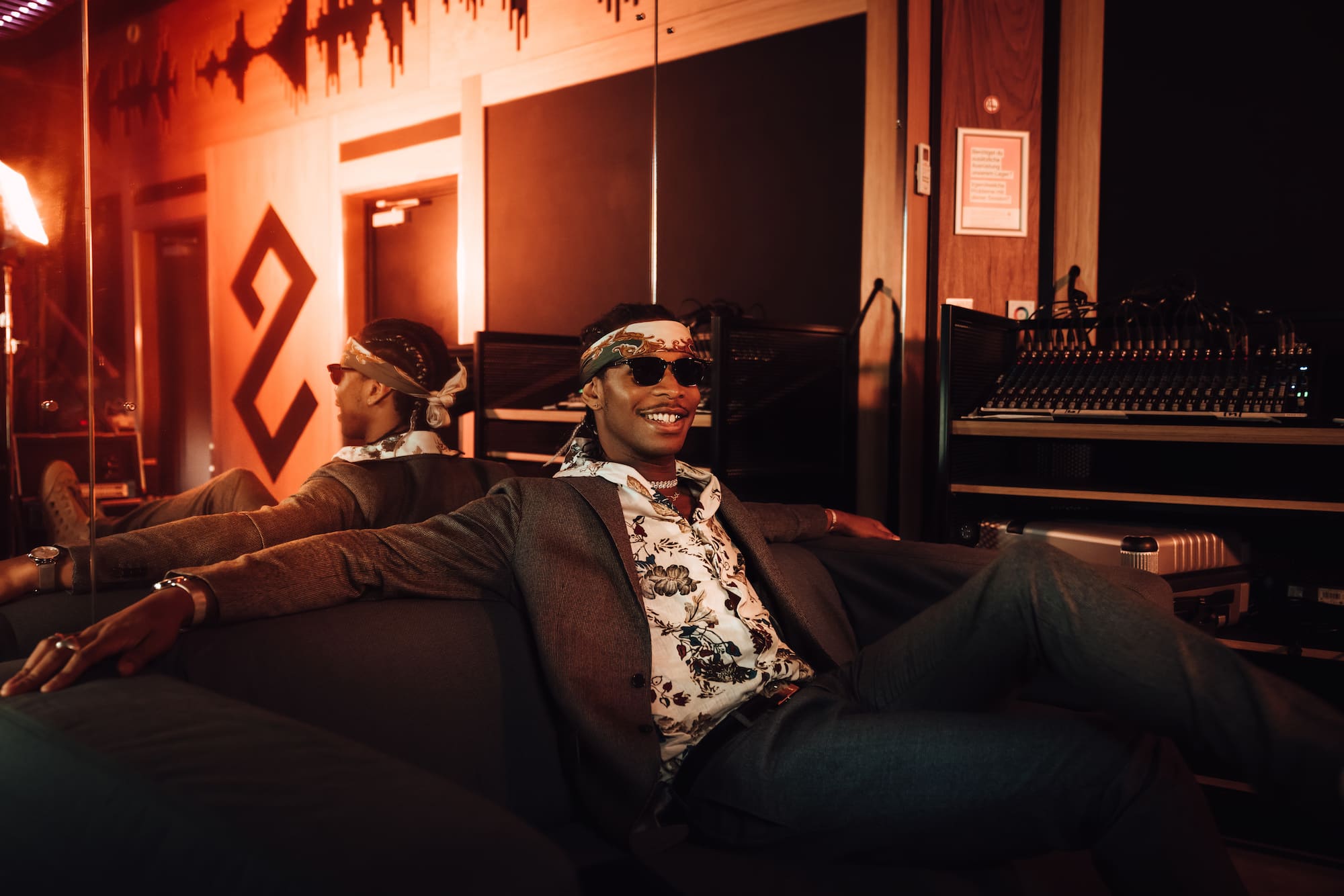 Inspiring Clash mit Andrew VVarholla: Rapper, DJ und Model 1