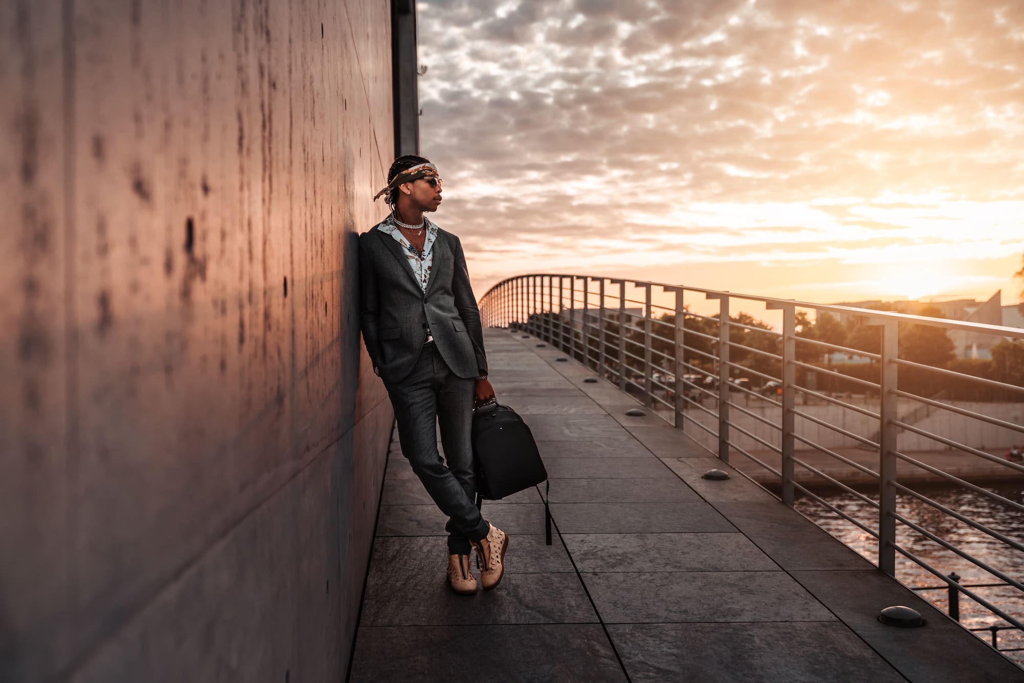 Inspiring Clash mit Andrew VVarholla: Rapper, DJ und Model 13
