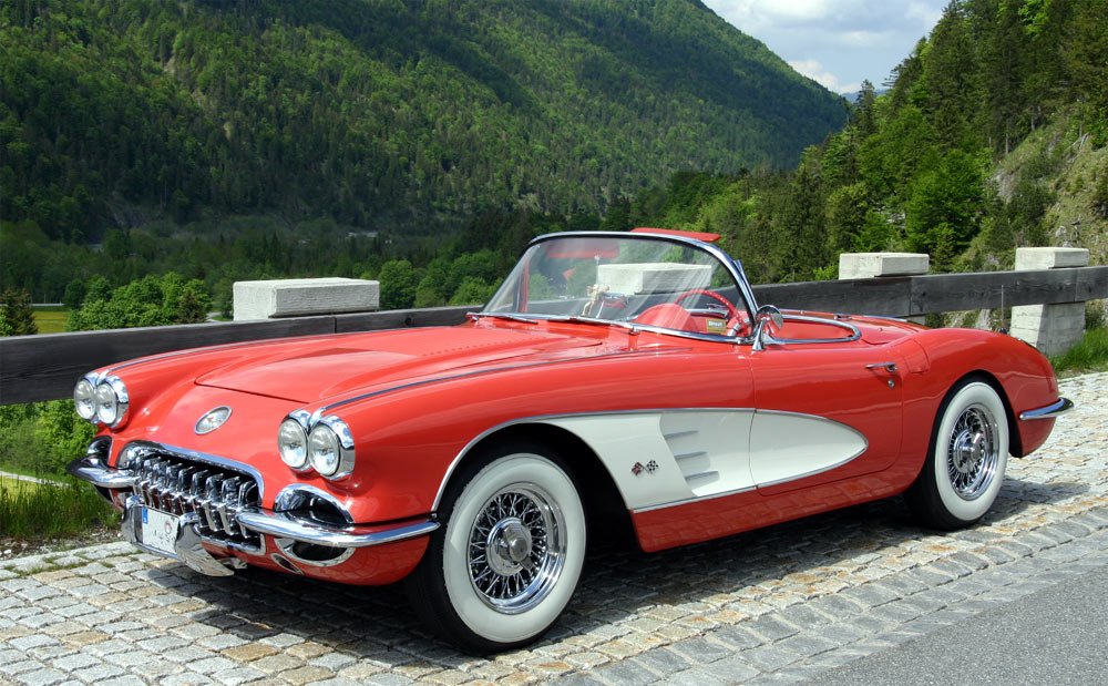 Sportwagen, Oldtimer und SUV: Das ist der Fuhrpark von Tom Cruise