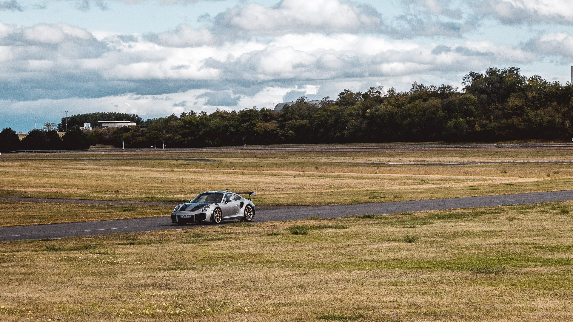 Michelins Semi-Slicks im Test: Cup 2 vs. Cup 2 R 8