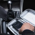 Smartphone Desinfektion To-Go:  Der KeySmart Sanitizer mit integrierter Powerbank