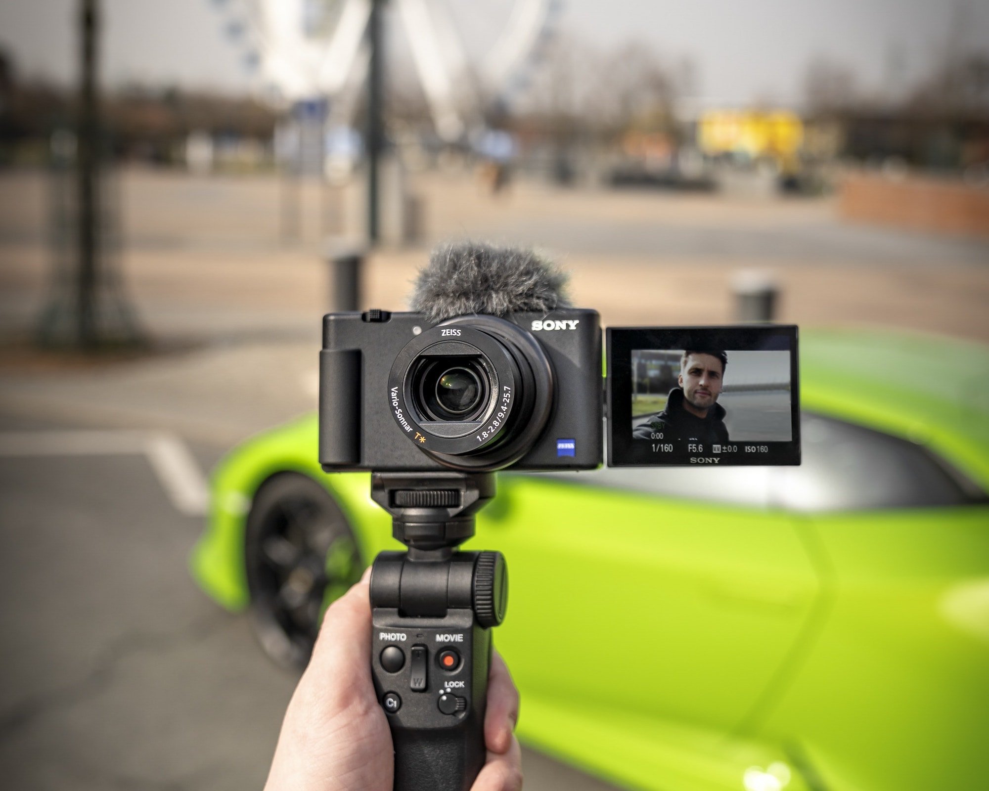 Die Sony Vlogging-Cam ZV-1: Die All-in-One Kompaktkamera für Automotive Vlogs