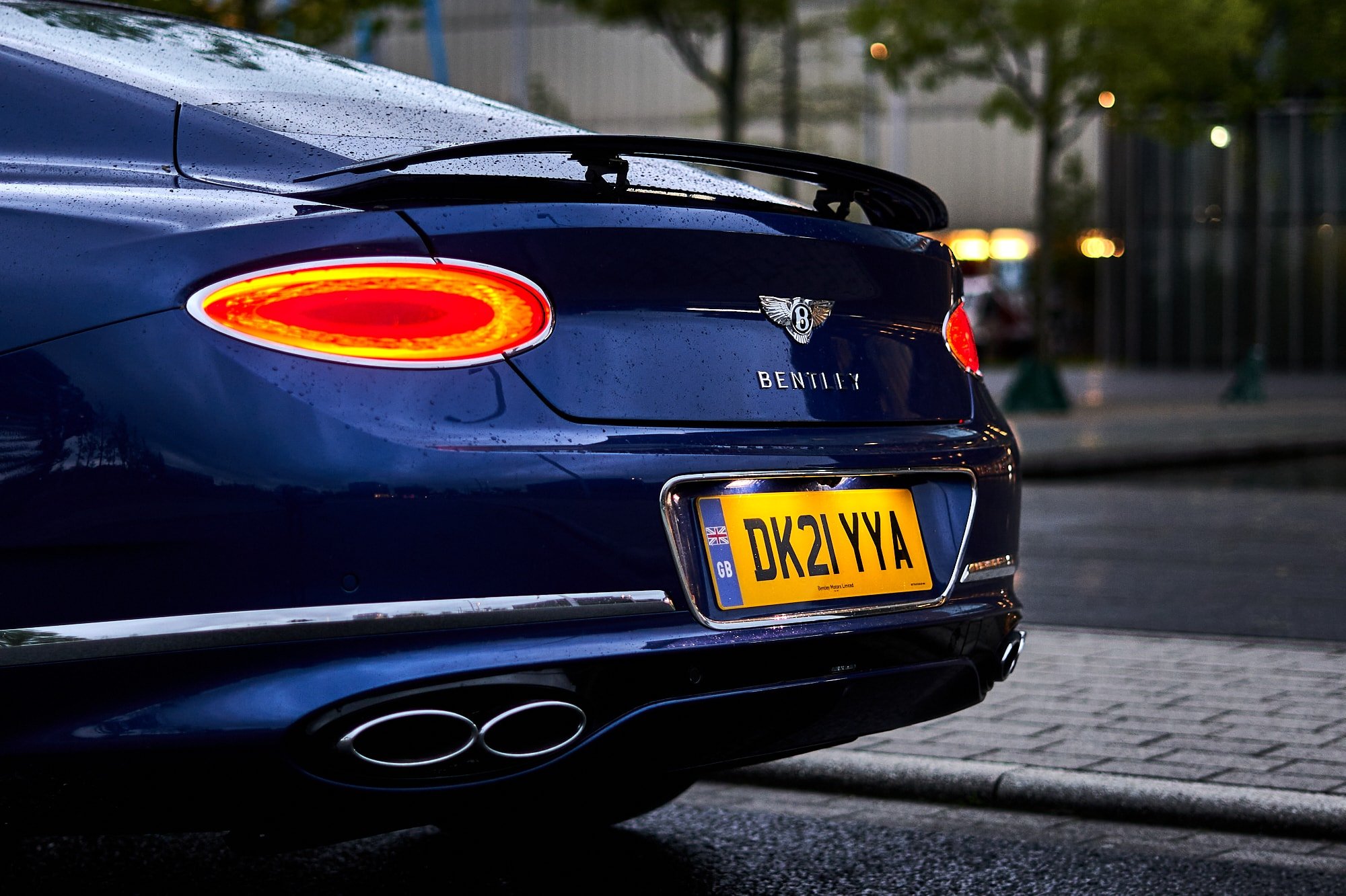 Der Bentley Continental GT Mulliner: Wenn Automobilbau und handwerkliche Präzision zur Kunst verschmelzen